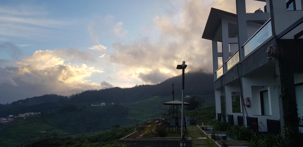 Mountain Trails Hotell Ooty Exteriör bild